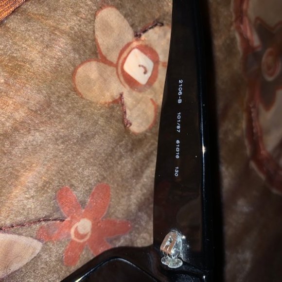 Salvatore Ferragamo Sunglasses with Swarovski - Picture 15 of 15